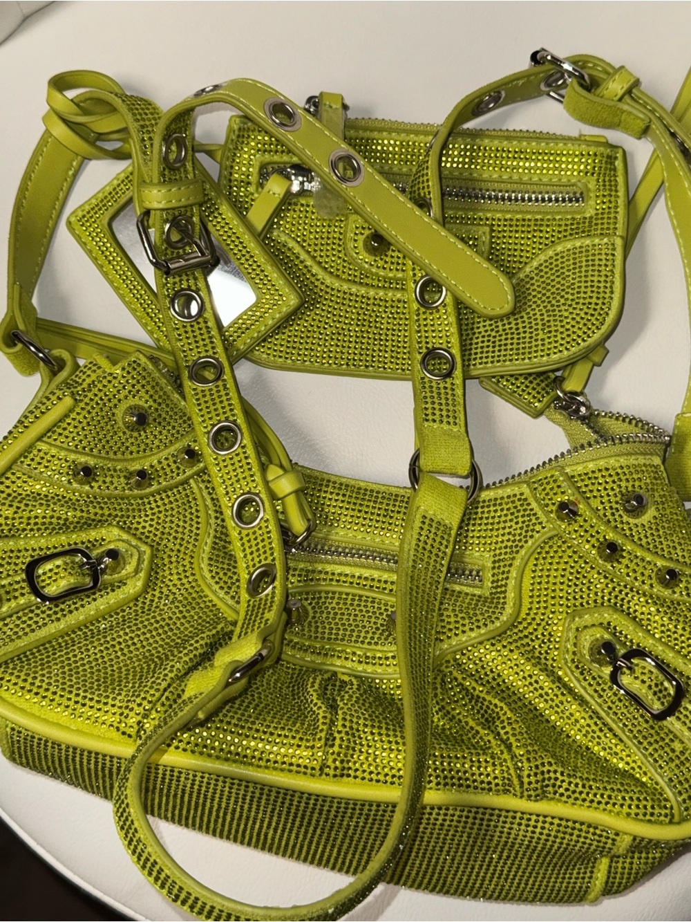 AKIRA Neon Lime Studded Shoulder Bag Set - Picture 2 of 4